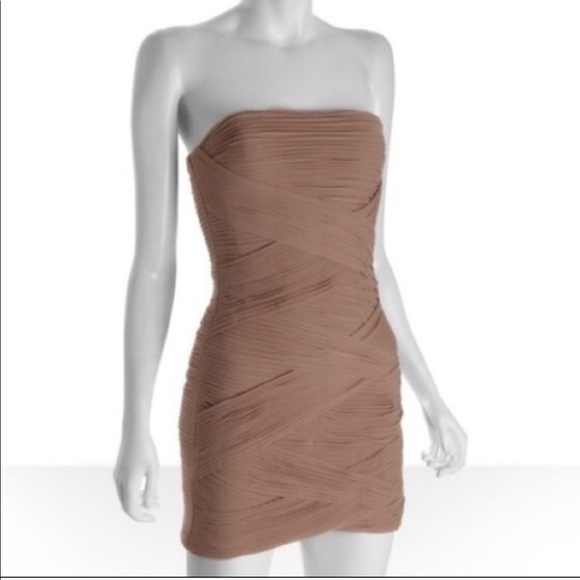 BCBGMaxAzria Dresses & Skirts - BCBGMAXAZRIA“Malinda” dress NWT tulle bandage mini